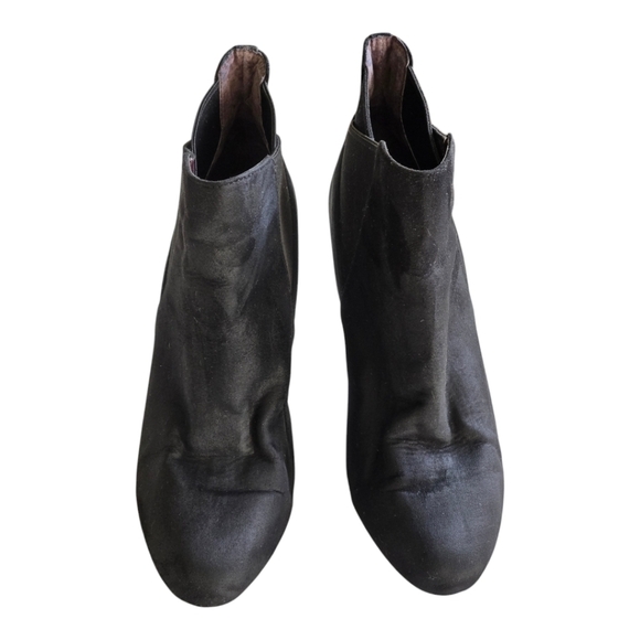 BCBGenation Ankle Boots Women Sz 9M Black Dolan Suede Block Heel Pointed Toe - Picture 3 of 16